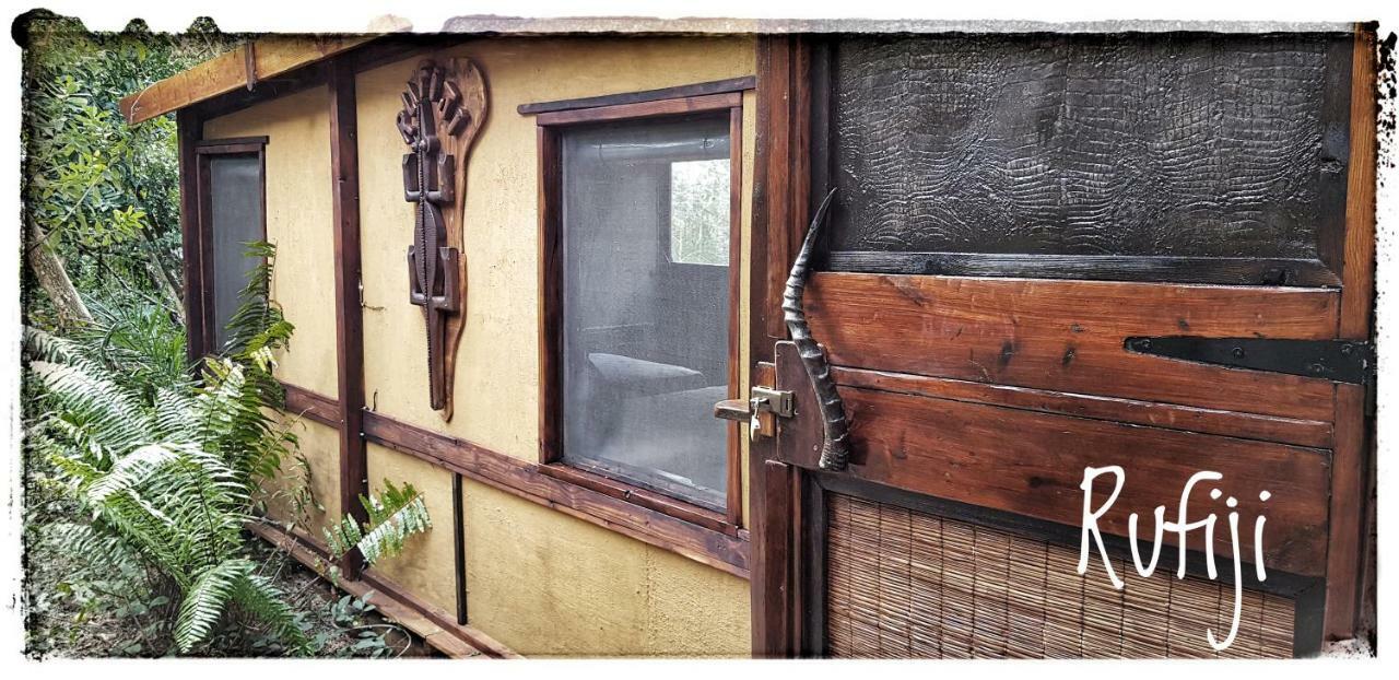 Chinderera Eco Lodge Manguzi エクステリア 写真